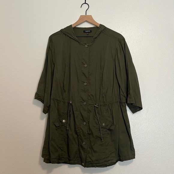 Torrid - Voile Button Front Short Sleeve Green Cotton Anorak w Hood - 2X - 18/20 - Picture 2 of 10